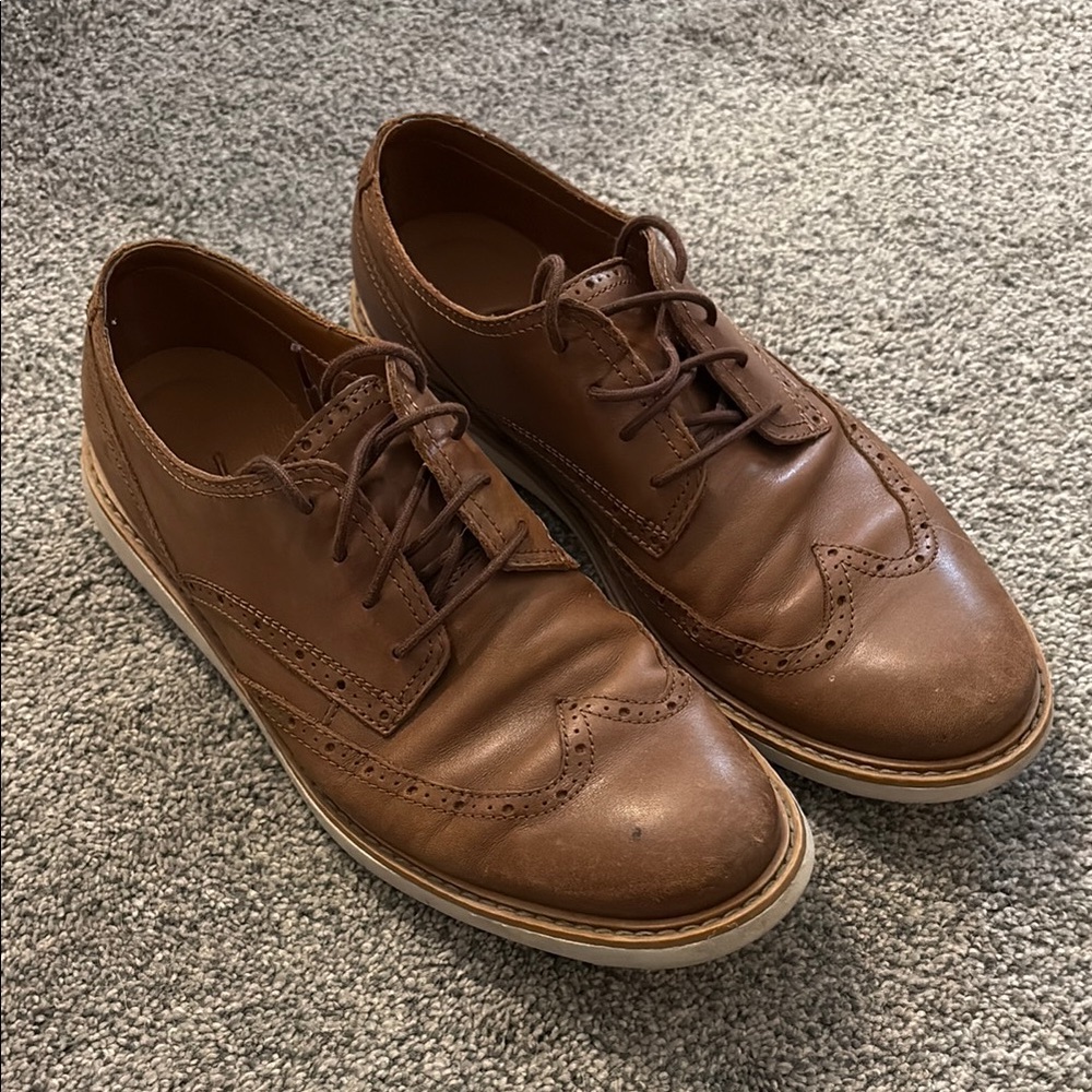 Clarks Brown Leather Men's Oxfords
